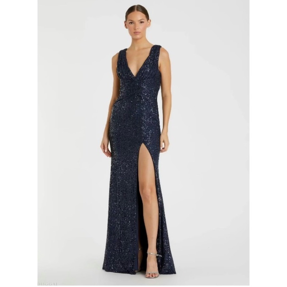 Ieena for Mac Duggal Navy Blue Sequin V-Neck High Slit Evening Gown Dress Size 4